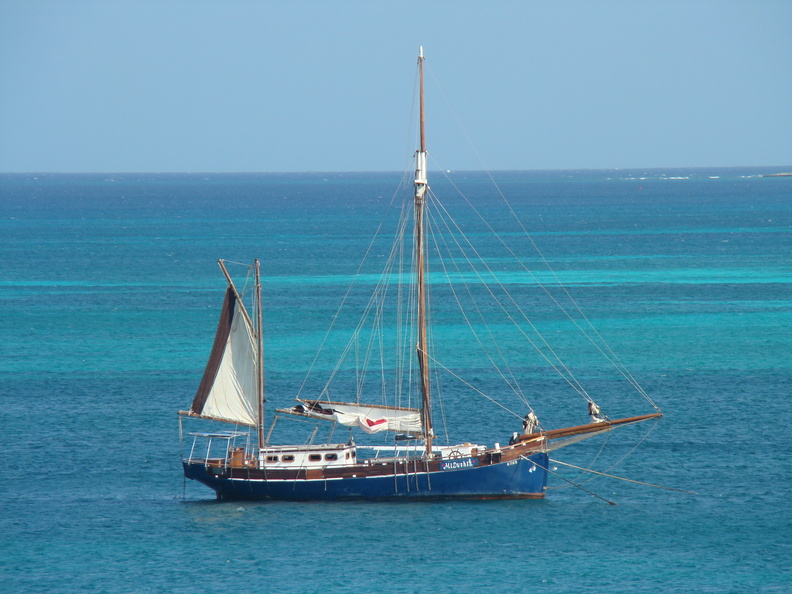 2007 10-Aruba Sailboat.jpg